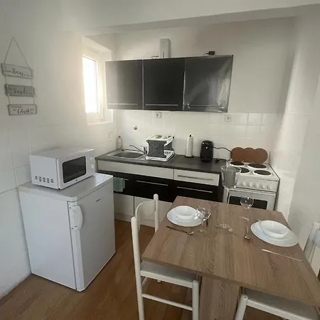 Mondschein Appartement+netflix+zentral דירה *